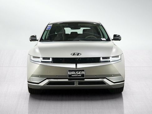 Certified 2024 Hyundai Ioniq 5 Limited AWD/4WD image 8