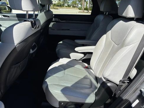 Used 2020 Hyundai Palisade SEL AWD/4WD image 14