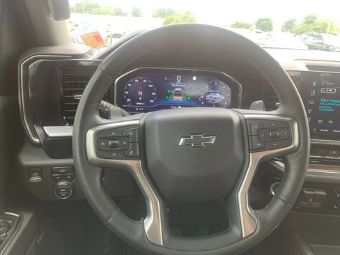 Used 2023 Chevrolet Silverado 1500 RST w/ Convenience Package II AWD/4WD image 27