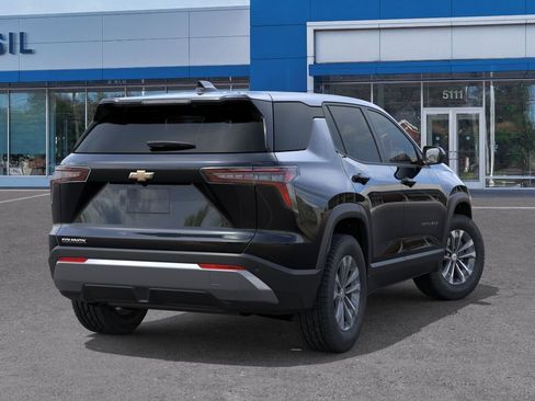 New 2026 Chevrolet Equinox LT w/ LPO, Floor Liner Package FWD image 4