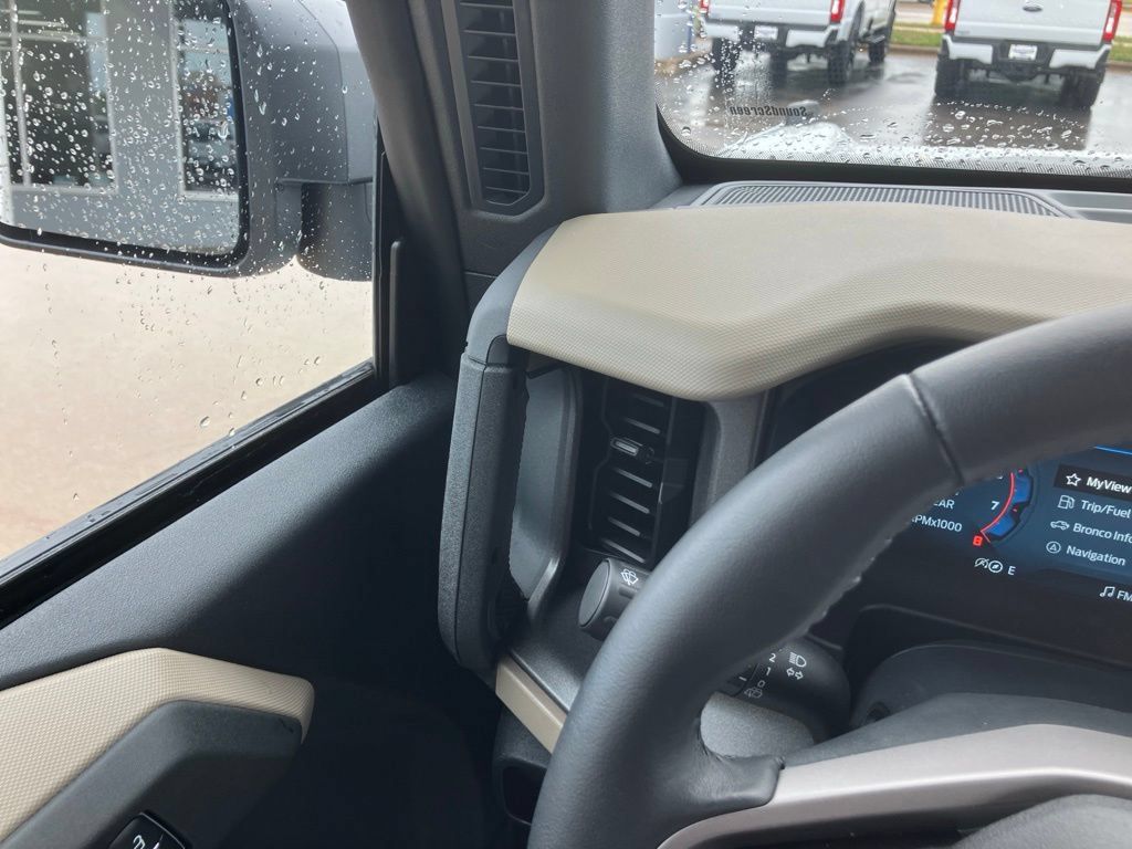 Used 2026 Ford Bronco Big Bend AWD/4WD image 10