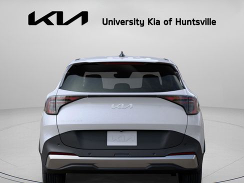 New 2026 Kia Sportage EX FWD image 7