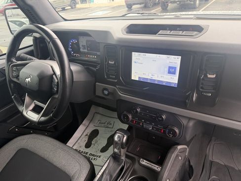 Used 2022 Ford Bronco Big Bend image 12