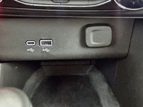 Used 2025 Buick Encore GX Preferred FWD image 26