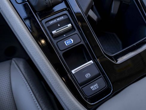 Used 2024 Honda Accord EX-L image 28