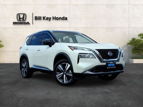 Used 2023 Nissan Rogue SL AWD/4WD image 1