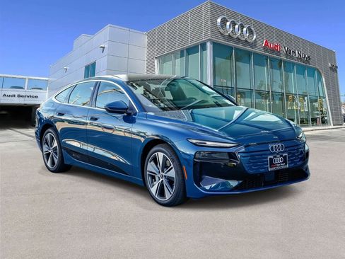New 2025 Audi A6 e-tron Premium image 5