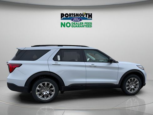 New 2026 Ford Explorer Active w/ Active Comfort Package AWD/4WD image 6