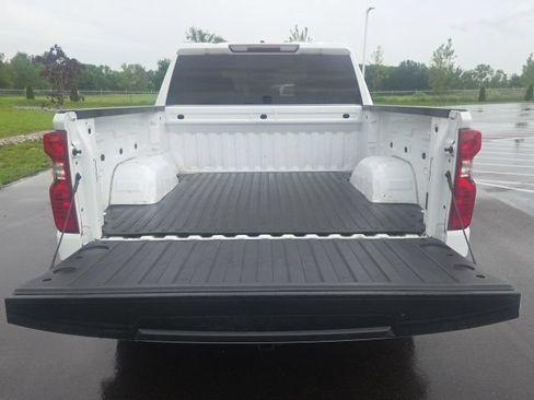 Used 2019 Chevrolet Silverado 1500 LT w/ All-Star Edition AWD/4WD image 10