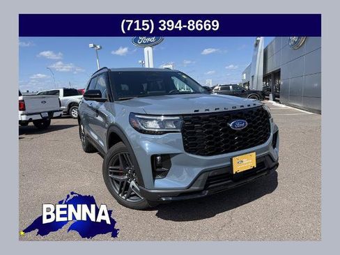 Certified 2025 Ford Explorer ST-Line w/ Premium Package AWD/4WD image 1