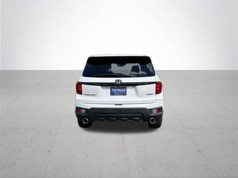 Used 2024 Honda Passport EX-L image 7