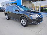 Used 2017 Nissan Rogue SV w/ Sun & Sound Touring Package image 3