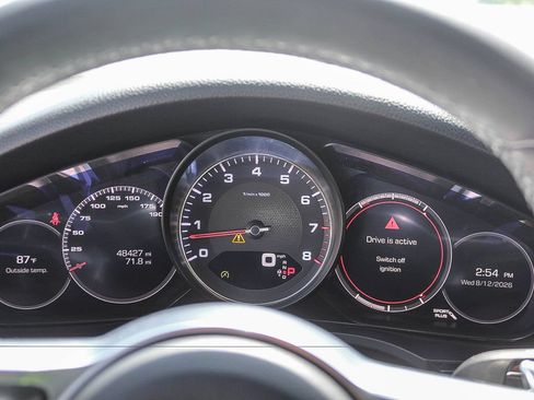 Used 2019 Porsche Cayenne S w/ Premium Package AWD/4WD image 23