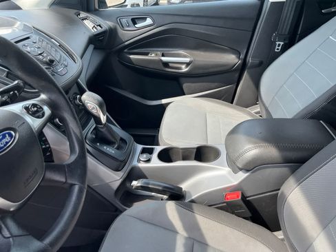 Used 2014 Ford Escape SE AWD/4WD image 25