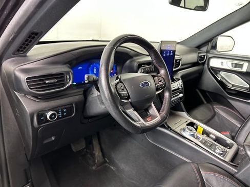 Used 2023 Ford Explorer ST w/ Equipment Group 401A AWD/4WD image 13