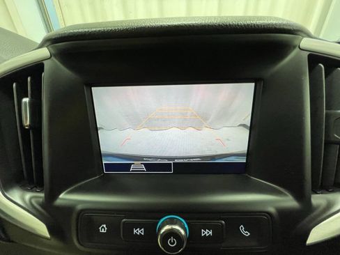 Used 2024 GMC Terrain SLE AWD/4WD image 26