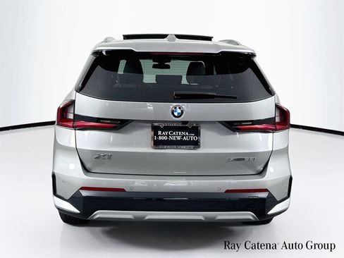Used 2023 BMW X1 xDrive28i w/ Convenience Package AWD/4WD image 6