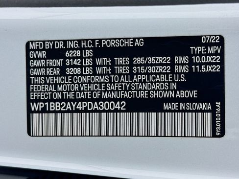 Certified 2023 Porsche Cayenne S AWD/4WD image 34
