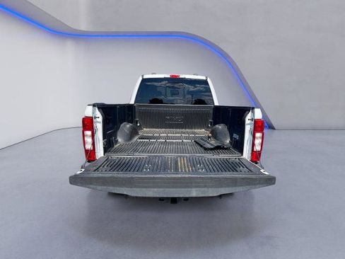 Certified 2020 Ford F250 Lariat w/ Lariat Value Package AWD/4WD image 10