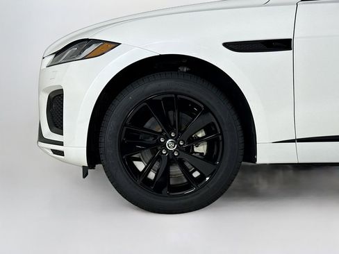Used 2025 Jaguar F-PACE R-Dynamic S image 27