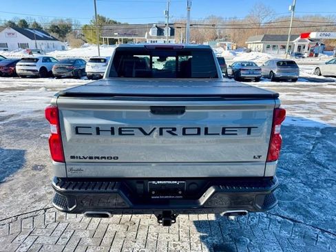 Used 2024 Chevrolet Silverado 1500 LT Trail Boss w/ LT Trail Boss Premium Package image 10