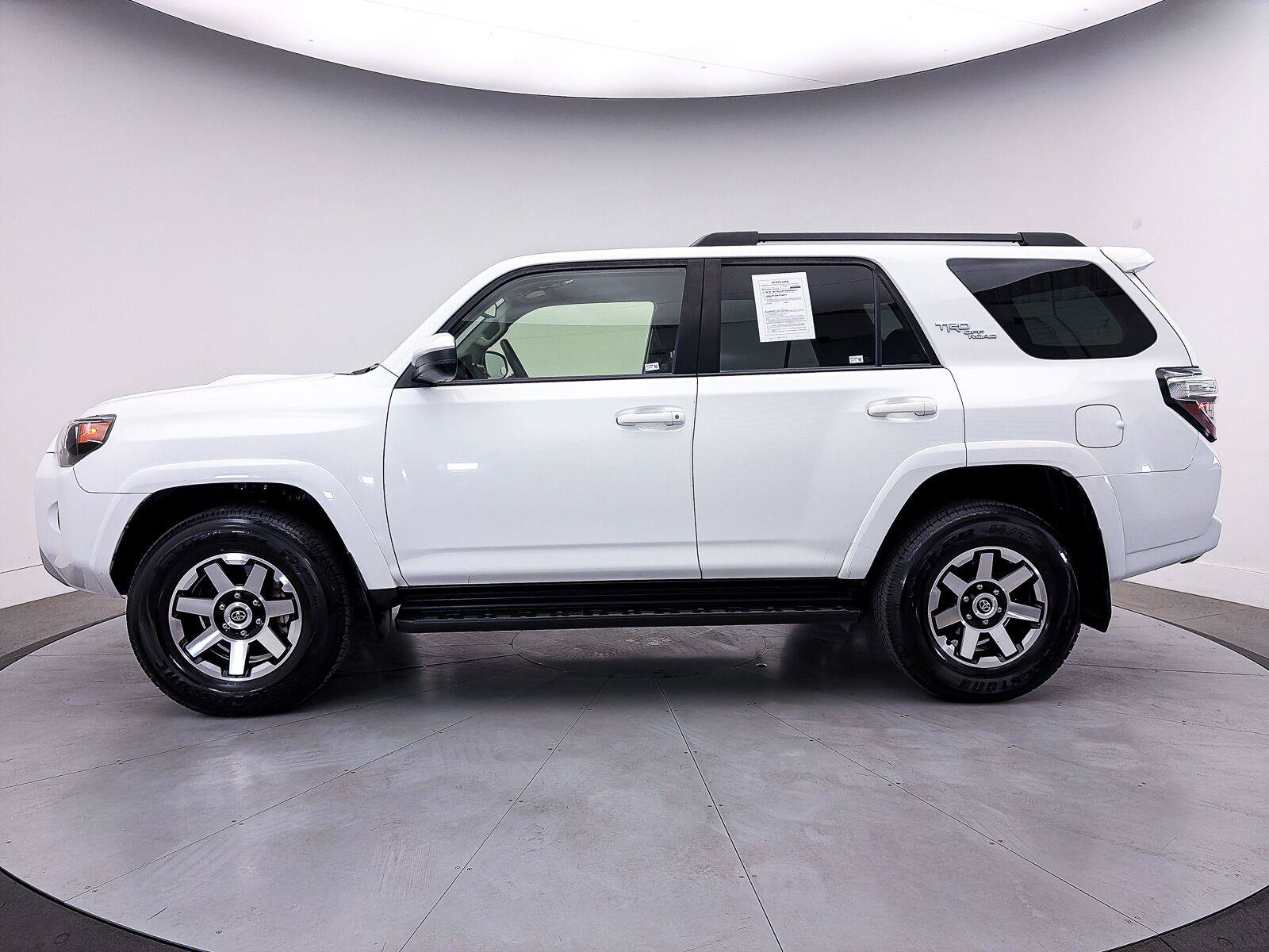 Used 2021 Toyota 4Runner TRD Off-Road AWD/4WD image 34