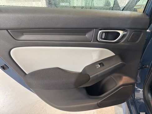 Used 2025 Honda Civic Sport image 20