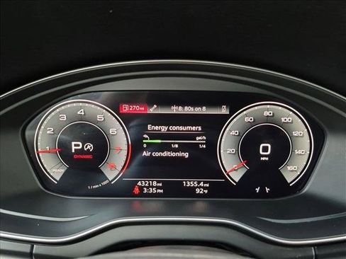Used 2025 Audi Q5 2.0T Premium AWD/4WD image 11