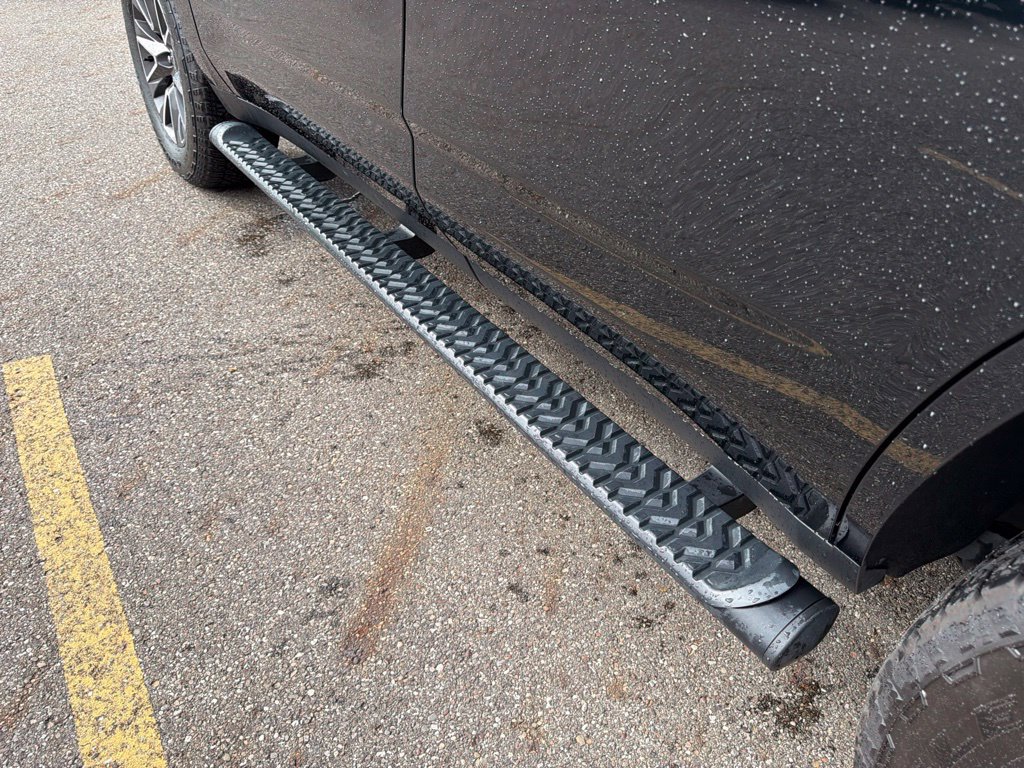 Used 2021 Chevrolet Tahoe Z71 AWD/4WD image 9