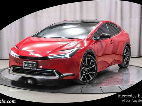 Used 2024 Toyota Prius Prime FWD image 1