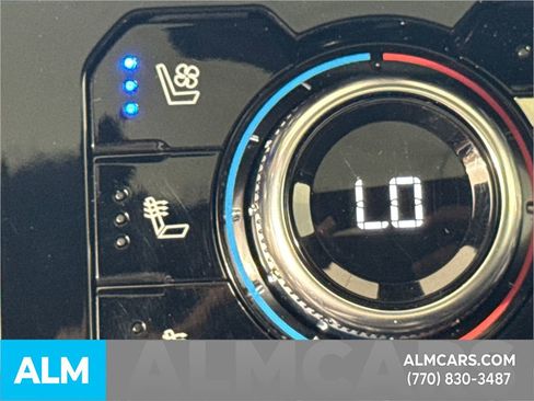 Used 2024 GMC Sierra 2500 AT4X image 37