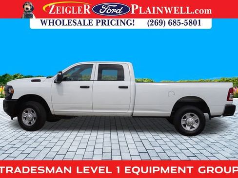 Used 2023 RAM 3500 Tradesman image 2