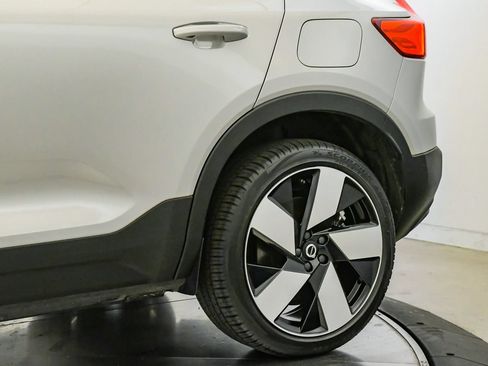 Certified 2023 Volvo XC40 Recharge Plus AWD/4WD image 11