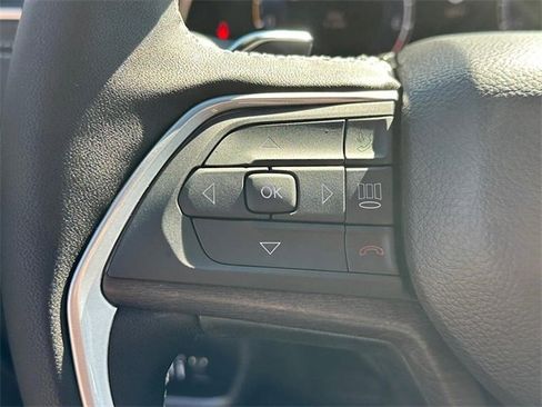 New 2025 Jeep Grand Cherokee Limited image 19