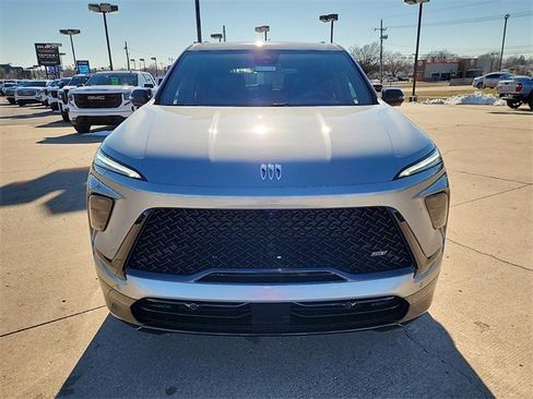 New 2025 Buick Enclave Sport Touring w/ Super Cruise Package image 9