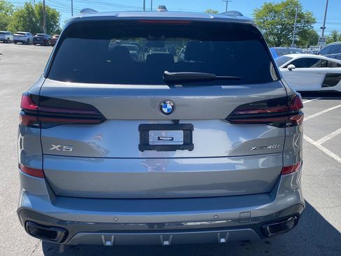 Certified 2024 BMW X5 xDrive40i w/ M Sport Package AWD/4WD image 3