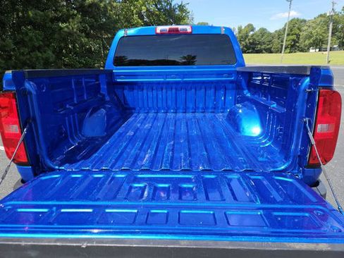 Used 2020 Chevrolet Colorado W/T w/ WT Convenience Package AWD/4WD image 29