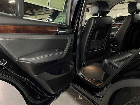 Used 2017 BMW X3 xDrive28i AWD/4WD image 18