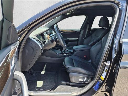 Used 2022 BMW X4 xDrive30i AWD/4WD image 16