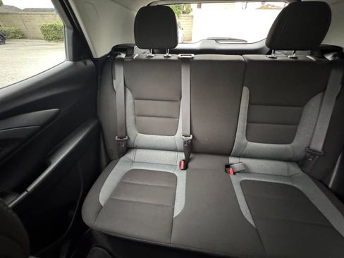 Used 2025 Chevrolet TrailBlazer LT image 37