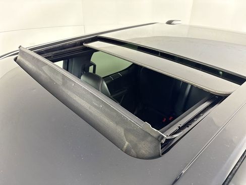 Used 2020 Ford F350 Platinum image 25