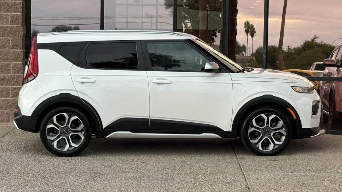 Used 2020 Kia Soul X-Line FWD image 14