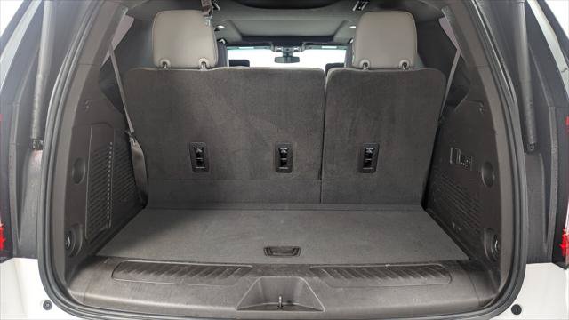 Used 2021 GMC Yukon SLT w/ SLT Premium Package AWD/4WD image 19