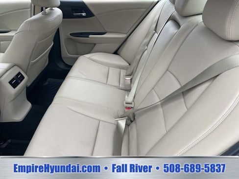Used 2016 Honda Accord EX-L image 14