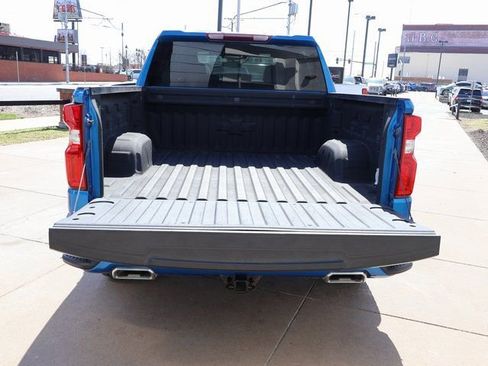 Certified 2022 Chevrolet Silverado 1500 RST image 16