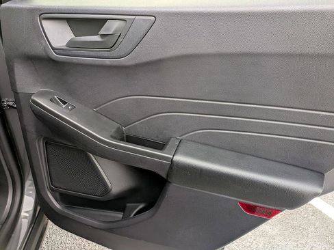 Used 2022 Ford Escape SE image 29