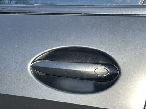 Used 2024 BMW X7 M60i image 29