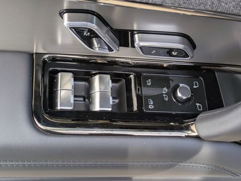 New 2026 Land Rover Range Rover Sport Dynamic SE image 21