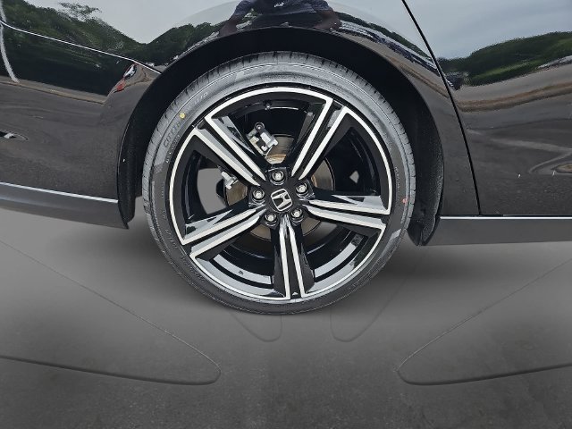 Used 2024 Honda Accord Sport image 28