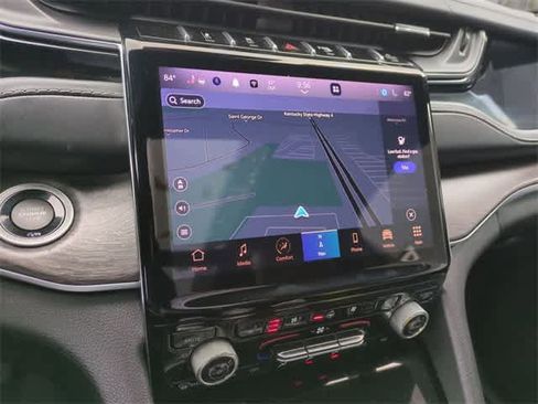 Used 2022 Jeep Grand Cherokee Overland w/ Adv Protech Group III image 30